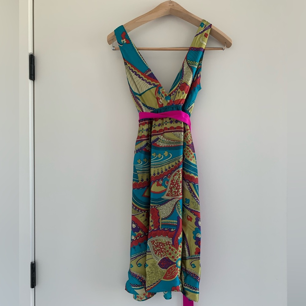 Single Dress - image 1